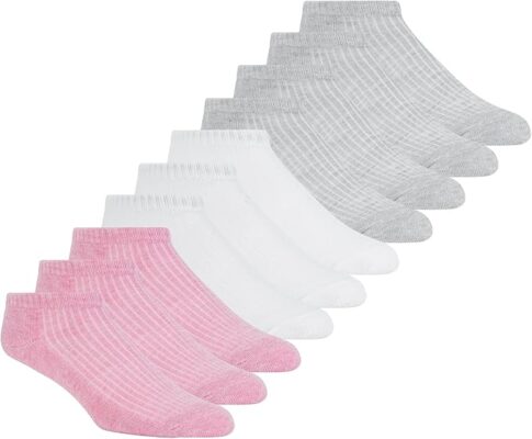 Amazon Steal: Skechers Women’s 10-Pack Cushioned Quarter Crew Socks Only $5.81 (Reg. $24)